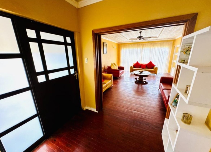 3 Bedroom Property for Sale in Sunnyridge Eastern Cape